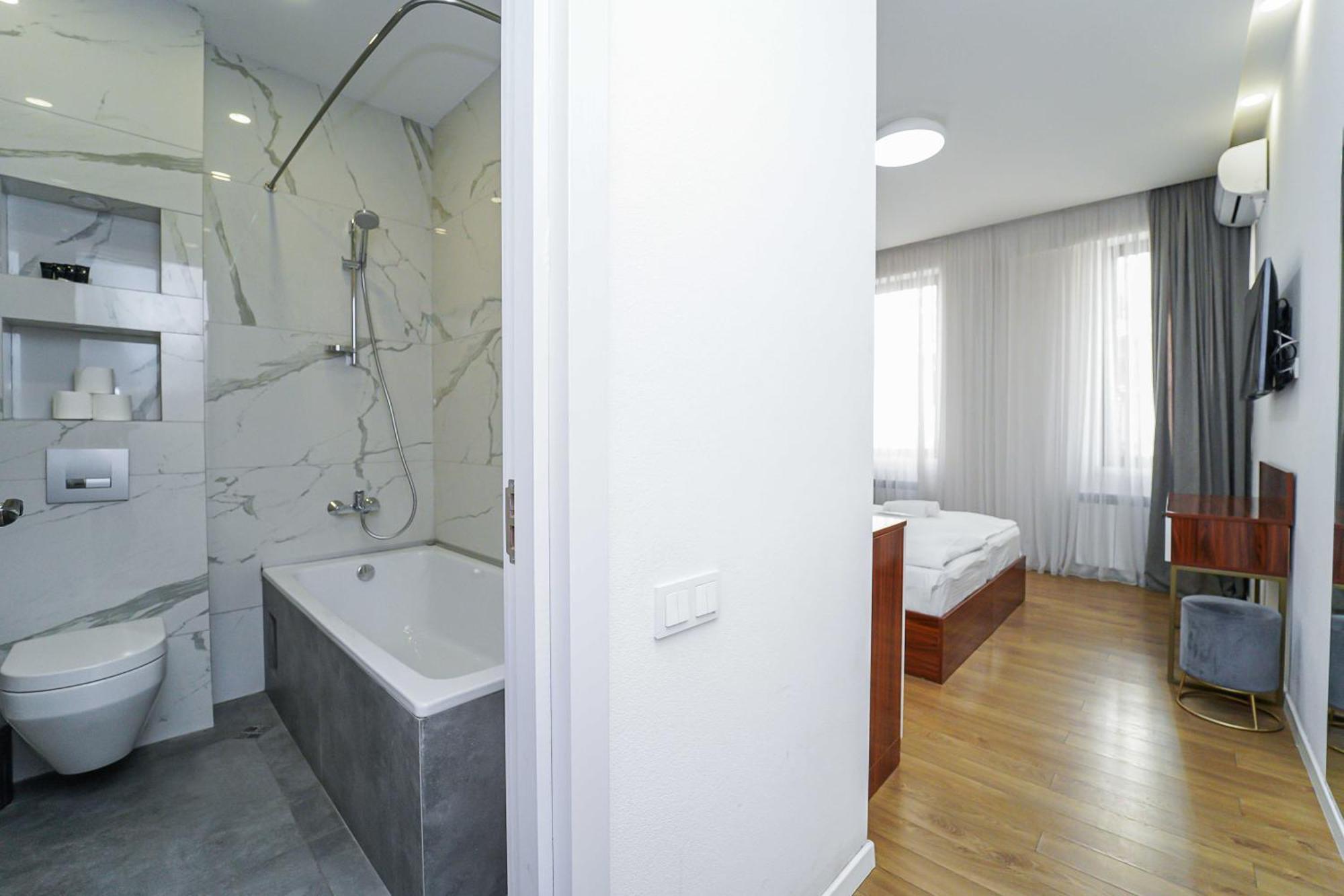 Hotel Type Rooms On Avenue Melikishvili, City Center Tiflis Exterior foto